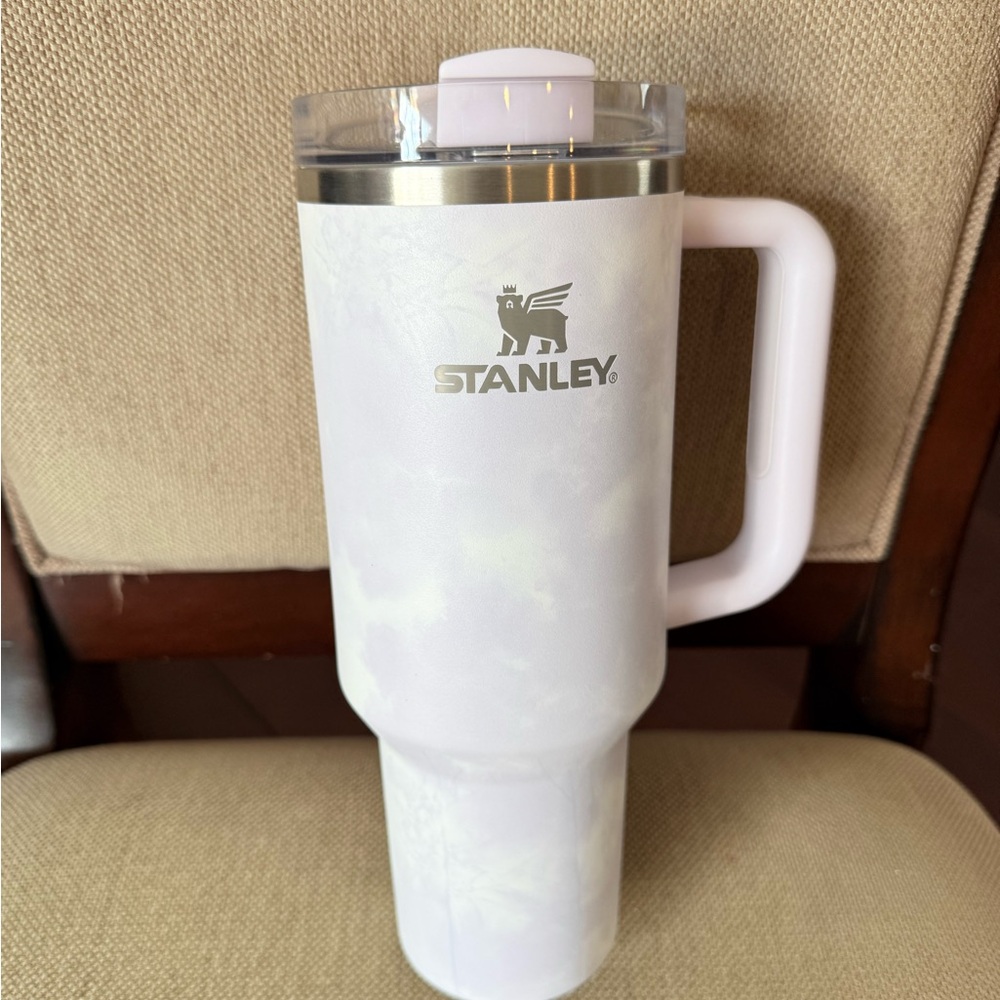 40oz Stanley, purple tie dye target release. No straw.
